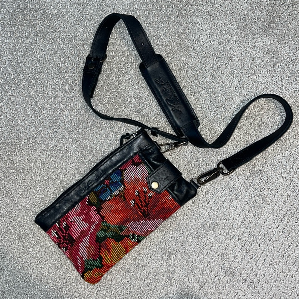 Crossbody/Clutch
